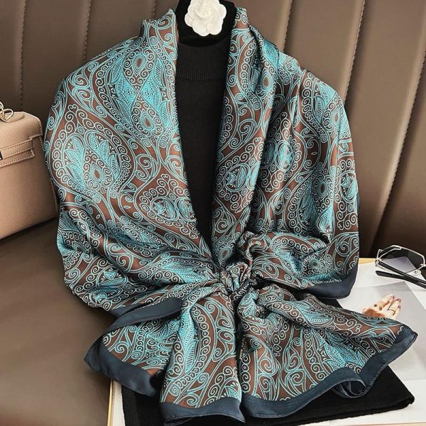 Large-Sized Silk Vintage Scarf - Image 11