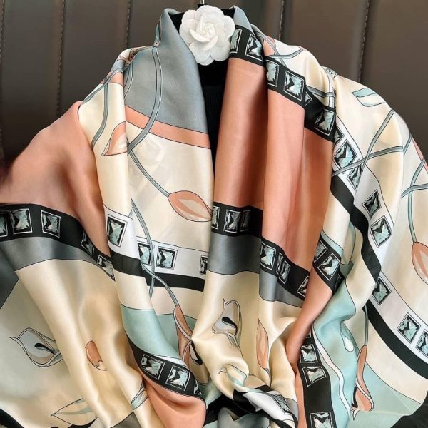 Large-Sized Silk Vintage Scarf - Image 5